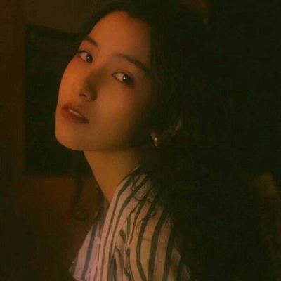 四乃森苍紫（身份：御庭番众前任首领、“天才忍者”） - 无码高清资源在线观看 - 电脑看剧